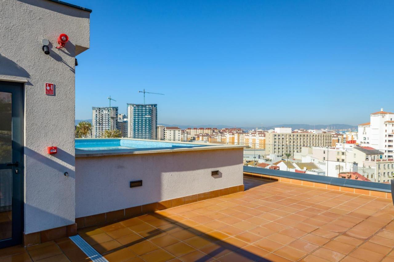 גיברלטר Brand New Luxury 2 Beds Apartment At The Residence-Hosted By Sweetstay מראה חיצוני תמונה